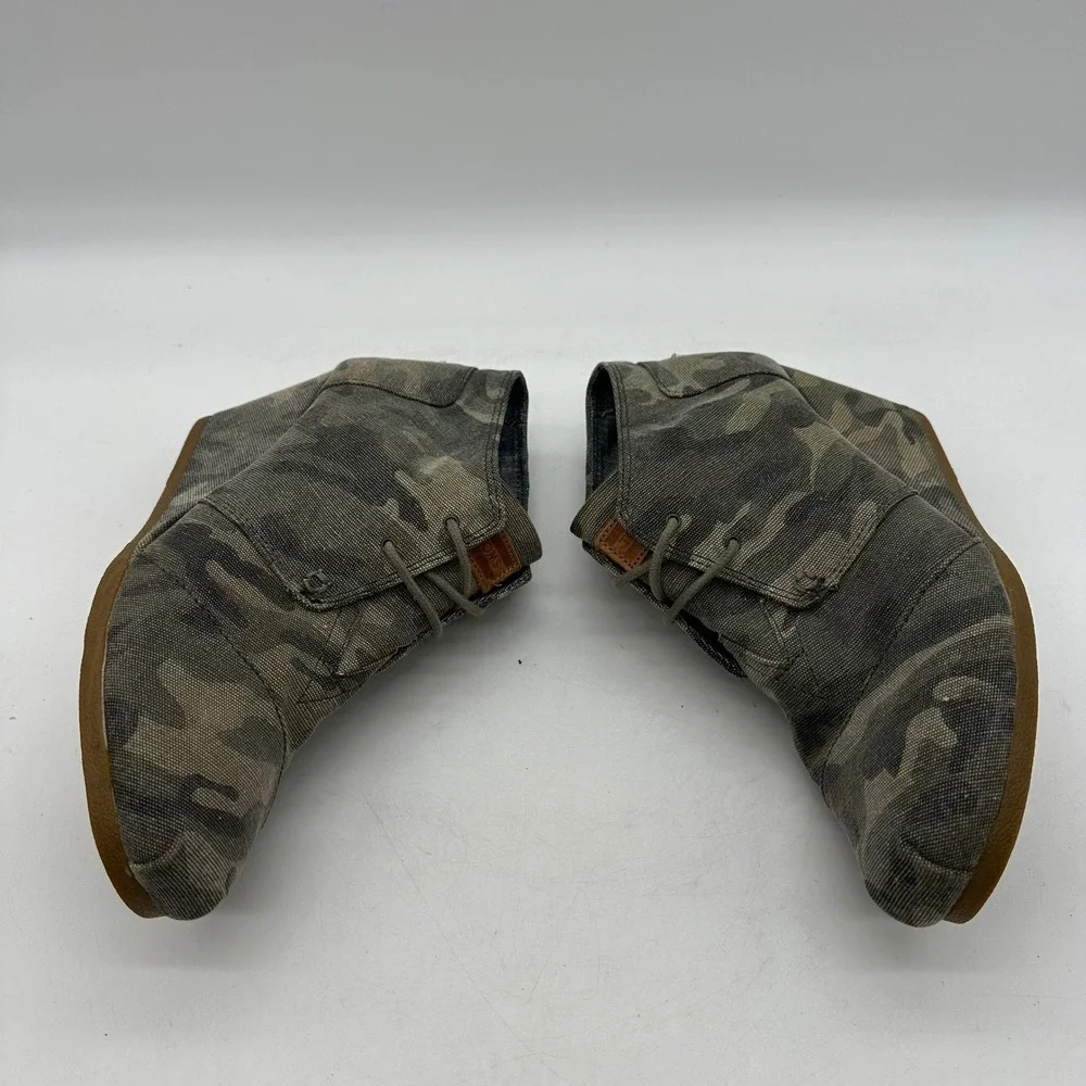 TOMS 380513 Womens Size 9 Shoes Camo Washed Desert Canvas Wedge Lace Up‎ Booties